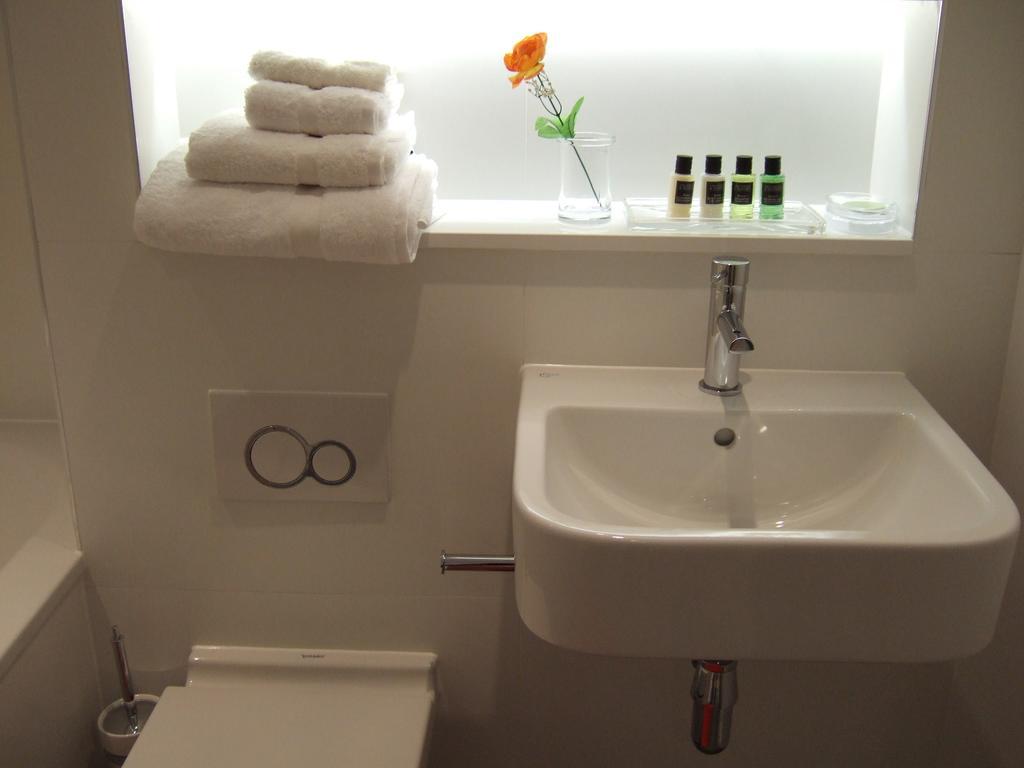Hotel de apartamente Smart Bridge 4*