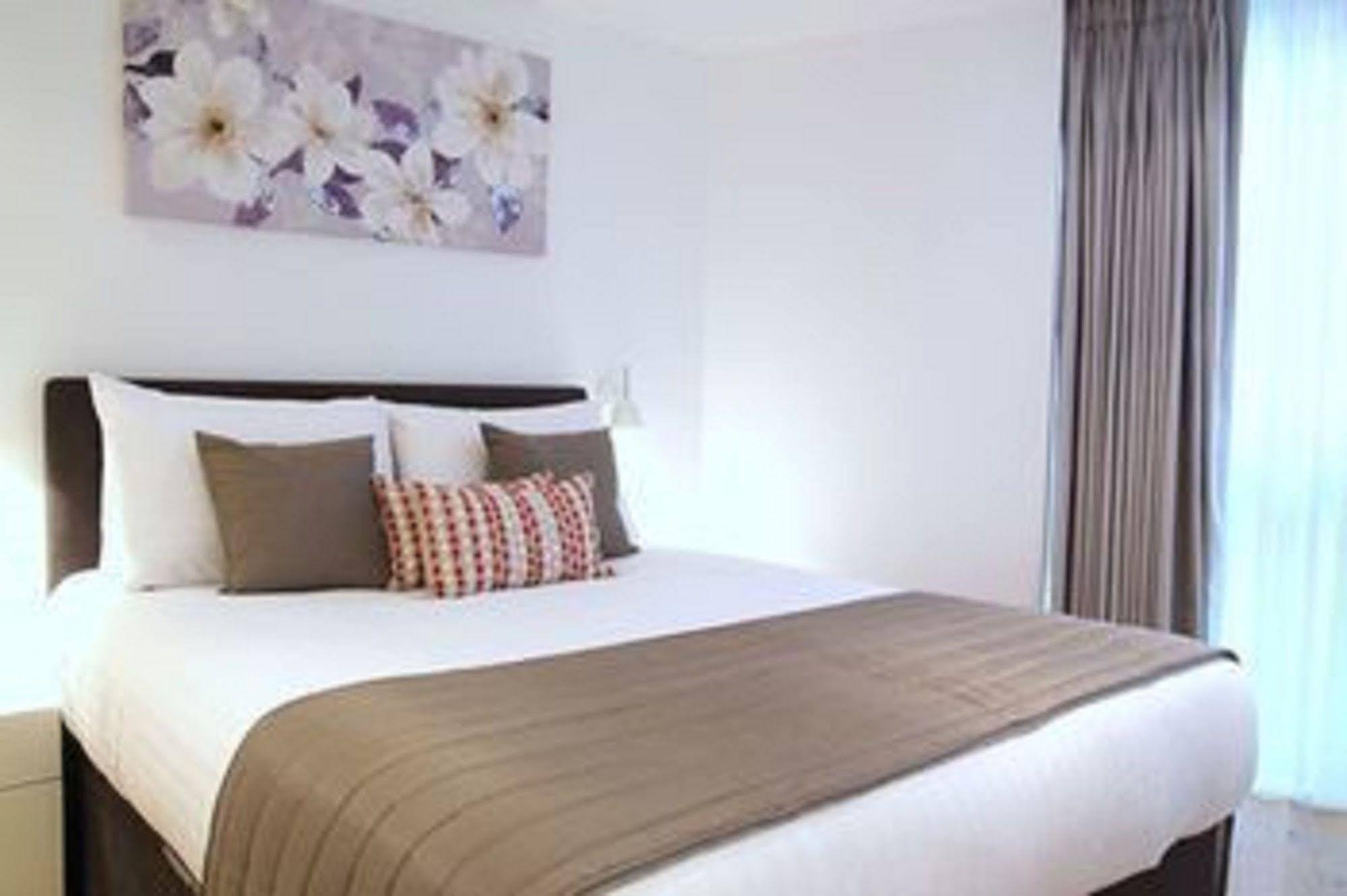 Smart Bridge Hotel de apartamente